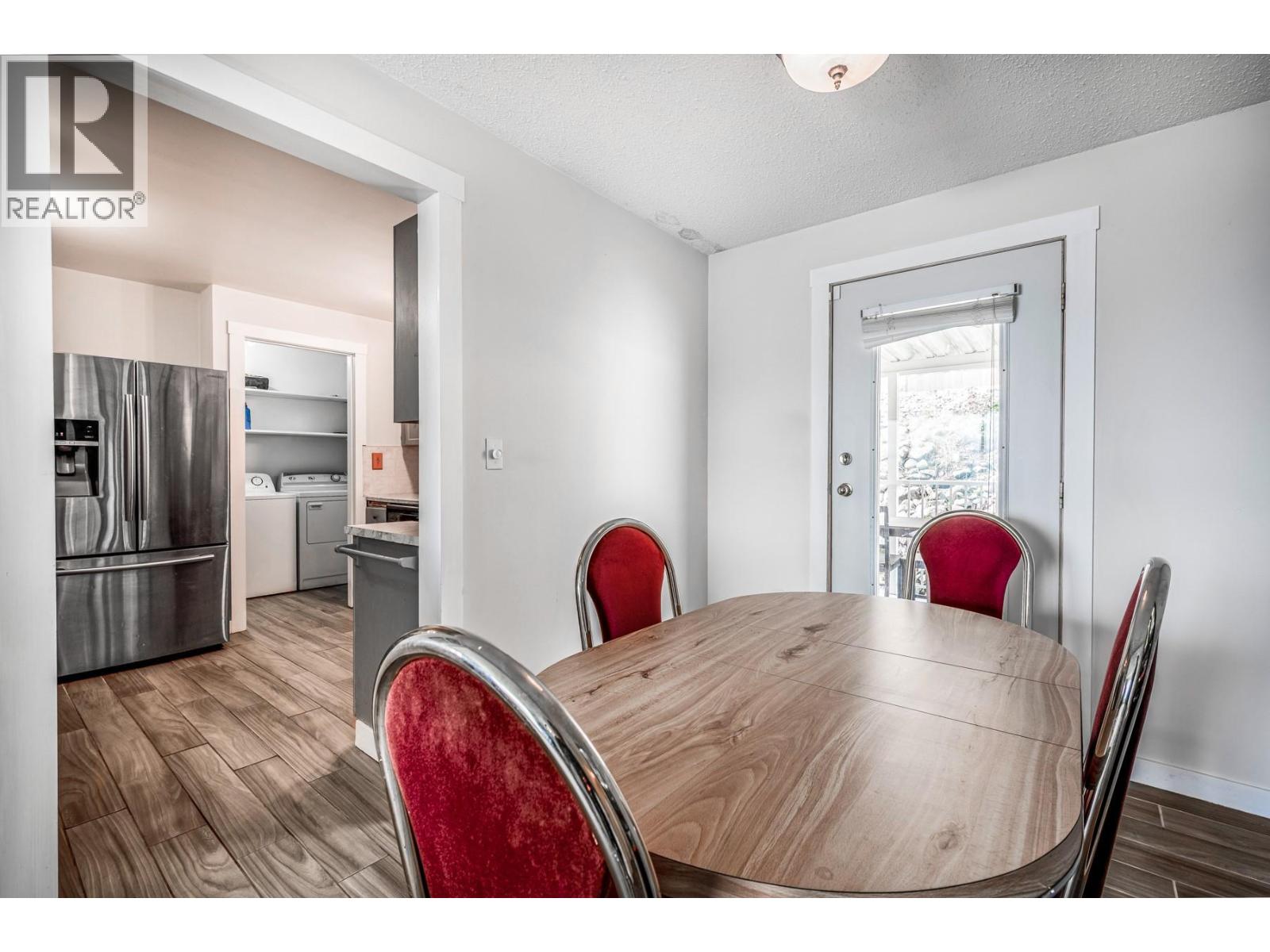 494 KILLARNEY WAY - 43