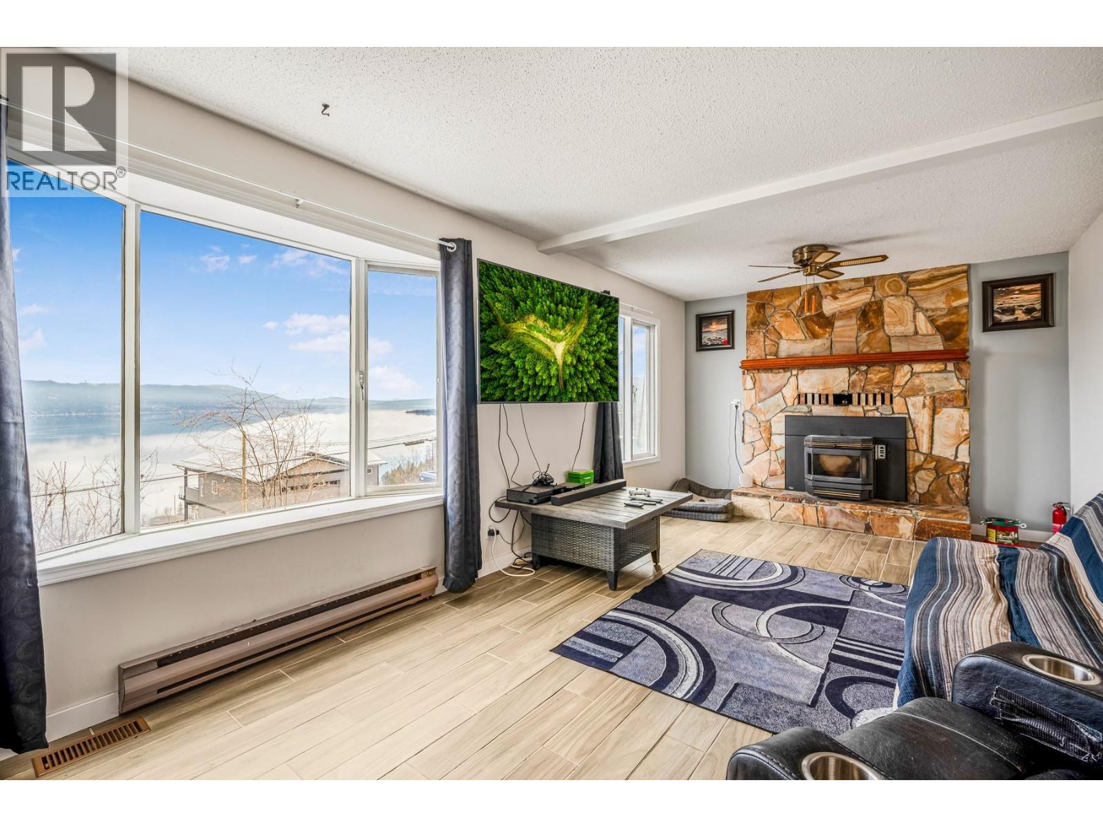 494 KILLARNEY WAY - 38