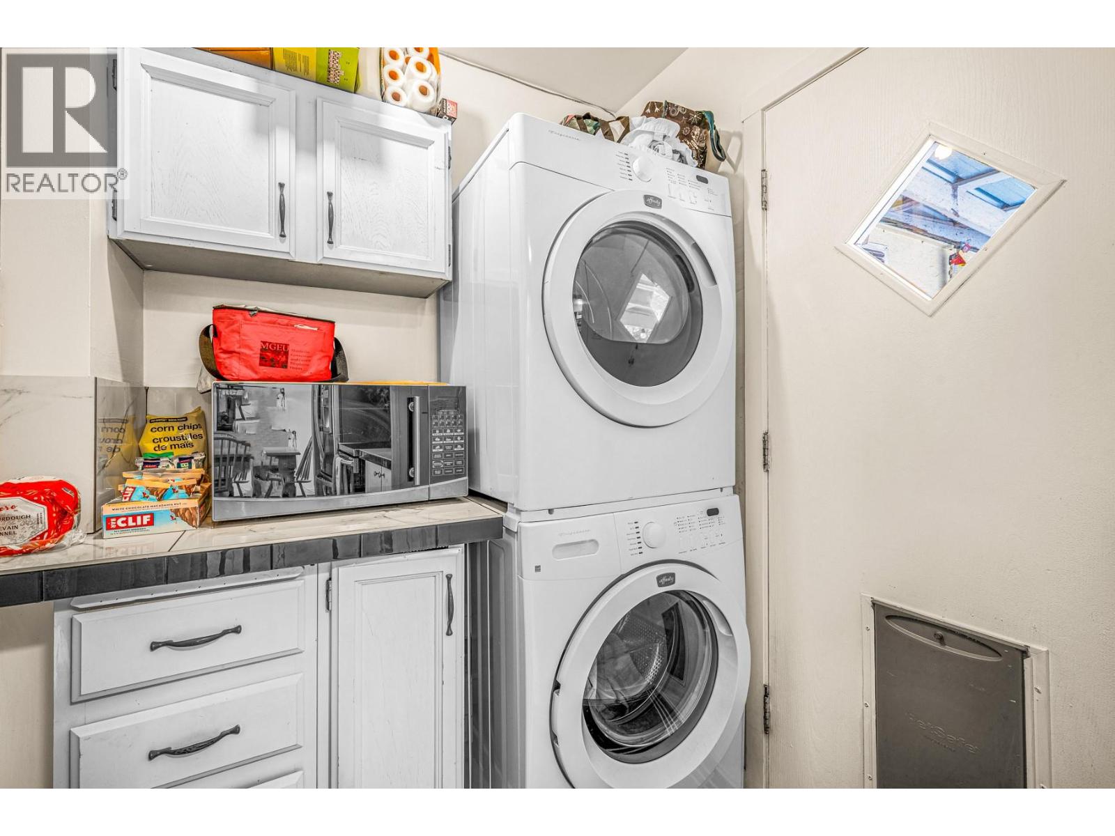 494 KILLARNEY WAY - 13