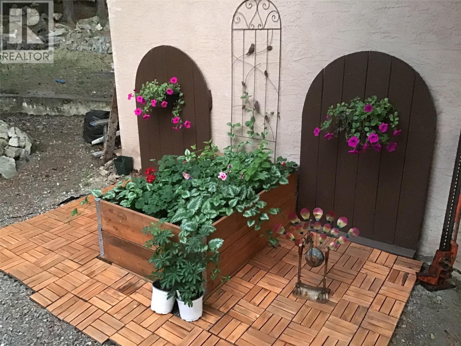 356 Marguerite Avenue, Greenwood