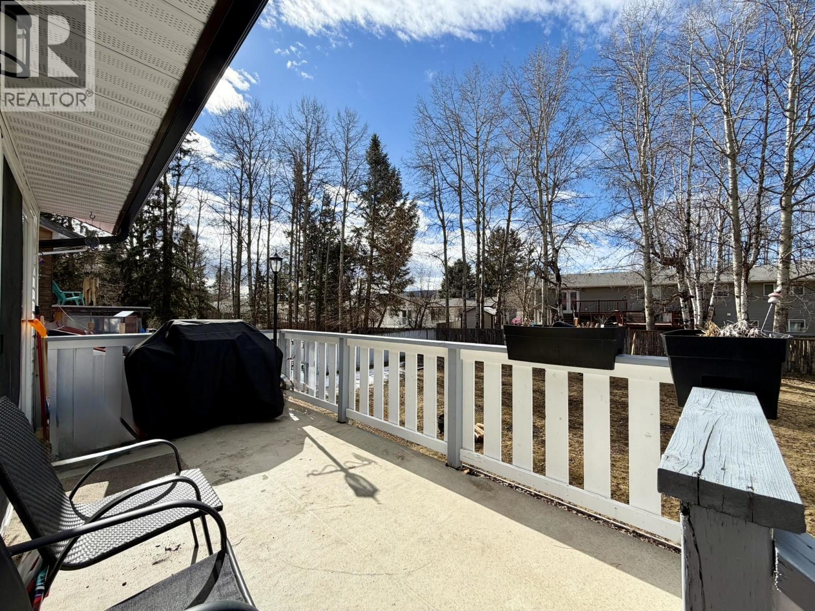 393 BIRCH PLACE - 29