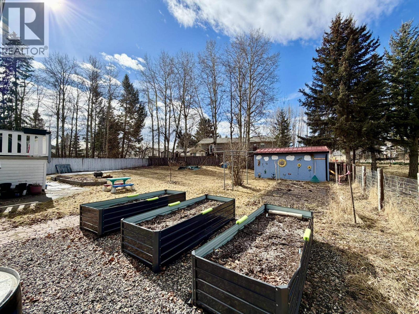 393 BIRCH PLACE - 5