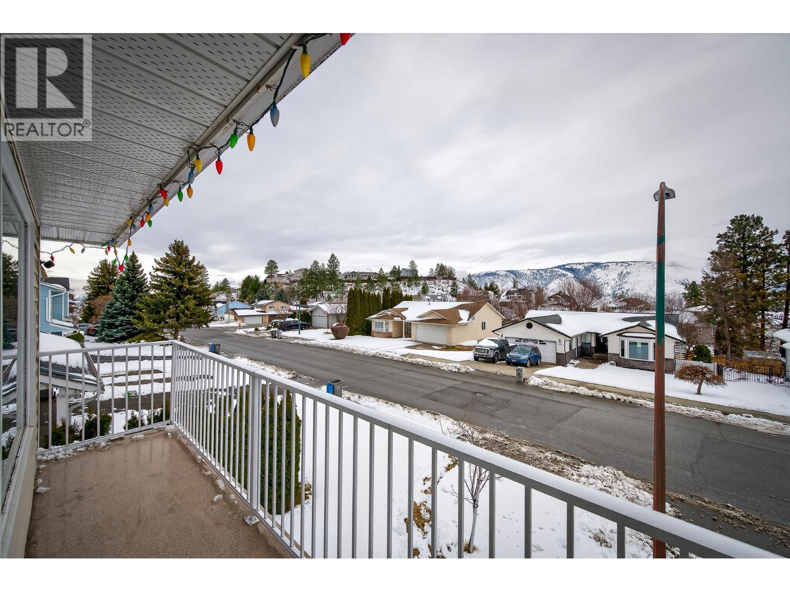 2727 QU'APPELLE Boulevard, Kamloops