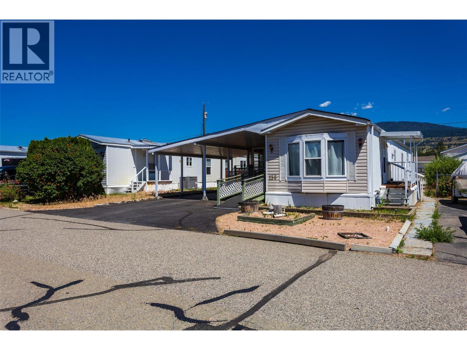 #136 720 Commonwealth Road - 1