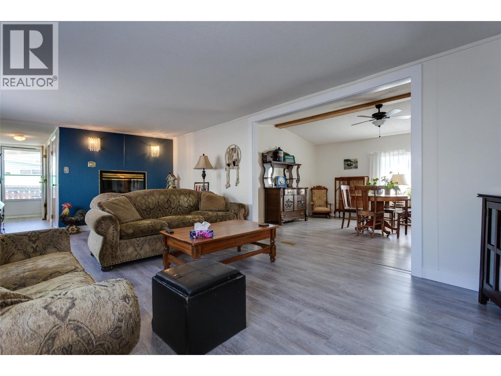 #136 720 Commonwealth Road - 19