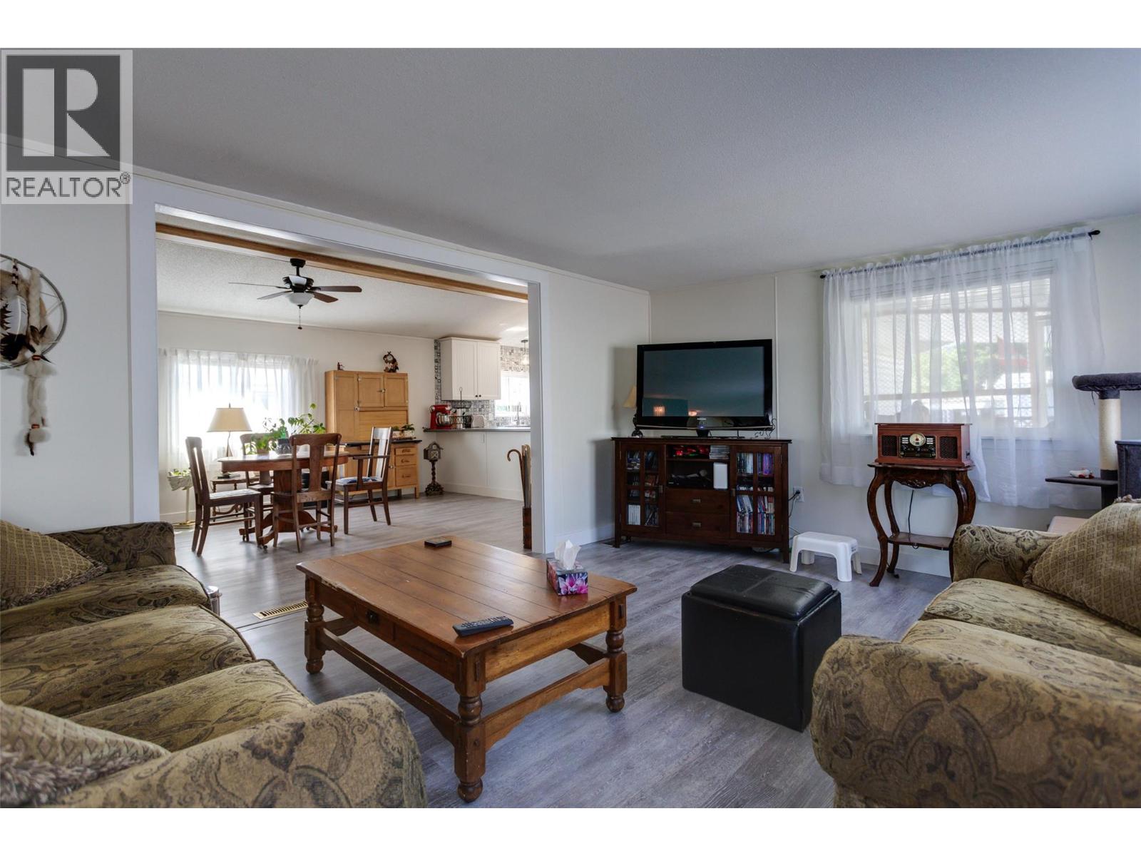 #136 720 Commonwealth Road - 20