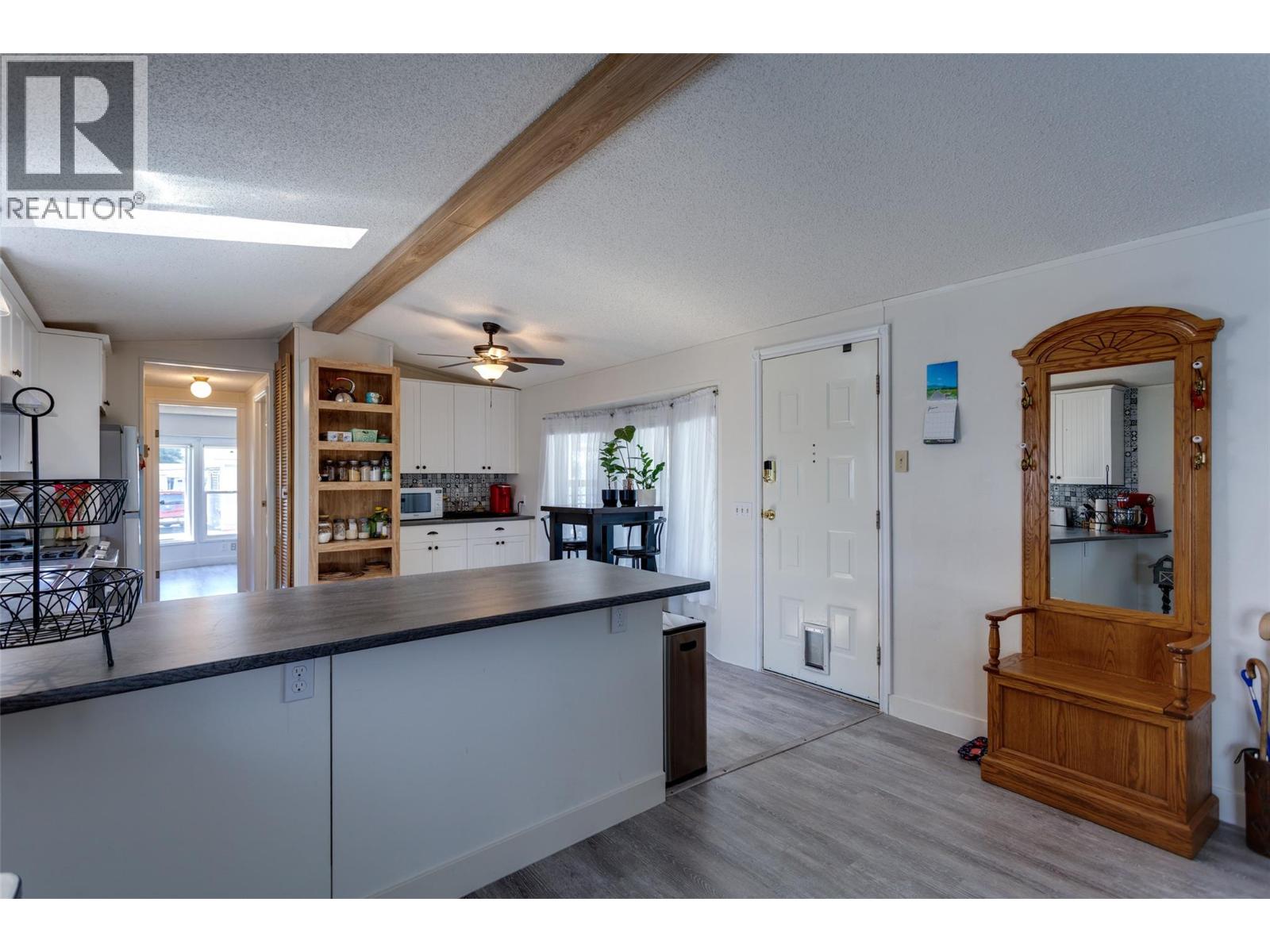 #136 720 Commonwealth Road - 7