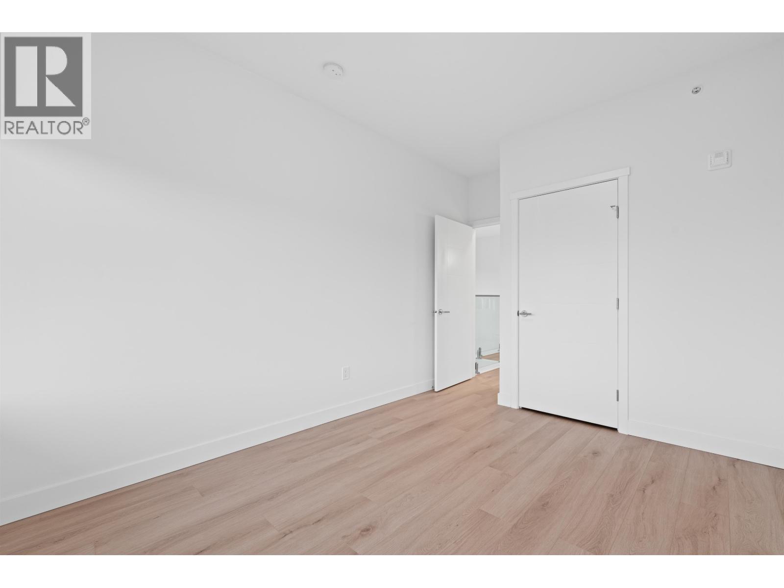 410 22562 121 AVENUE, Maple Ridge