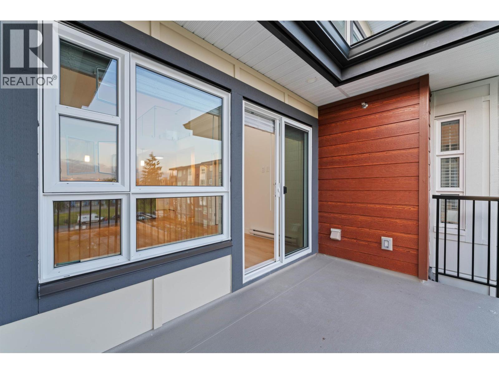 410 22562 121 AVENUE, Maple Ridge