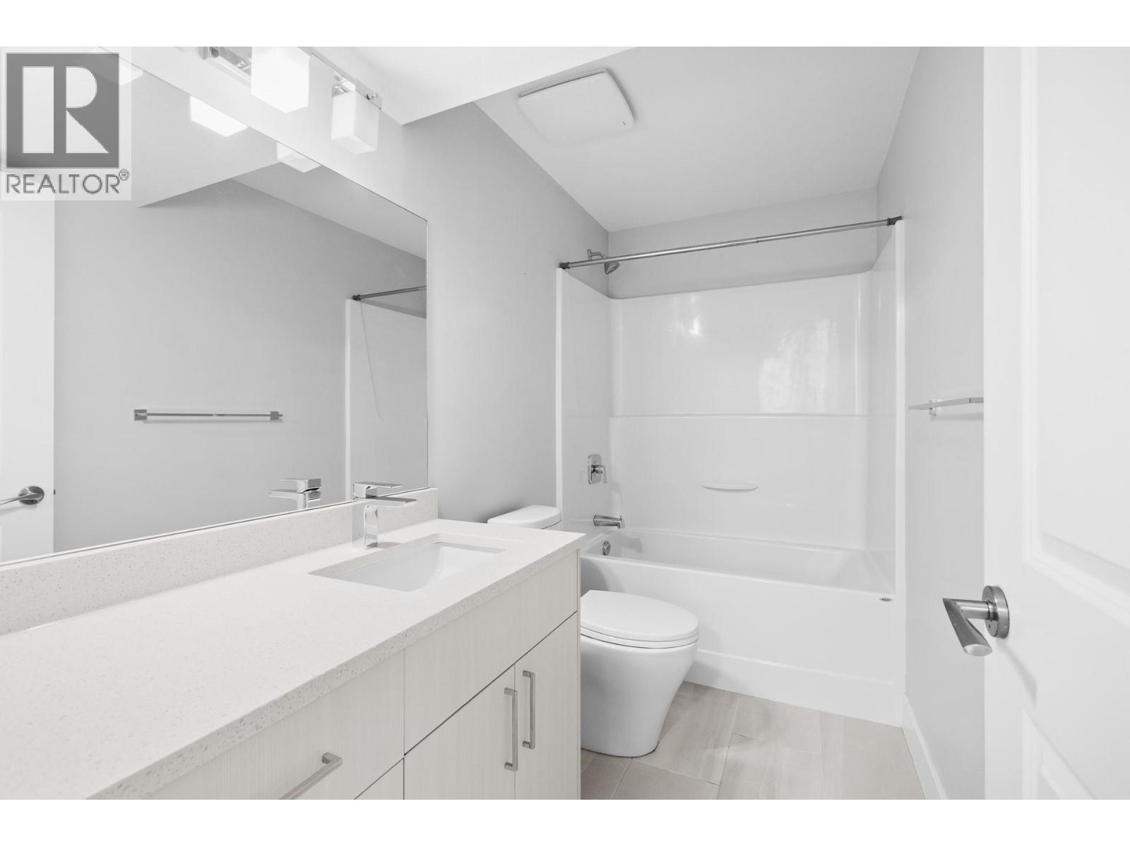 3735 Inverness Road, West Kelowna