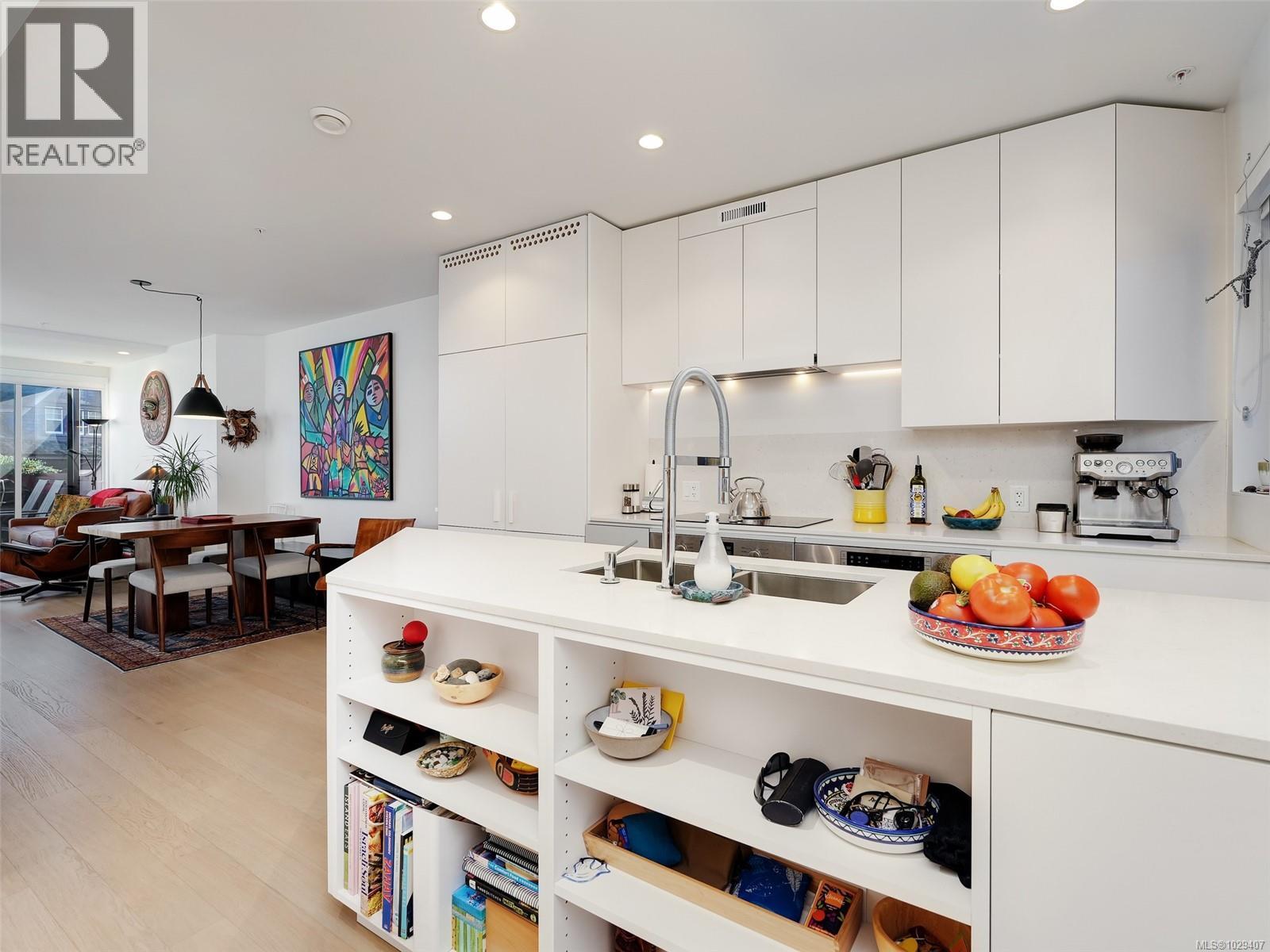 #203 430 PARRY ST - 10