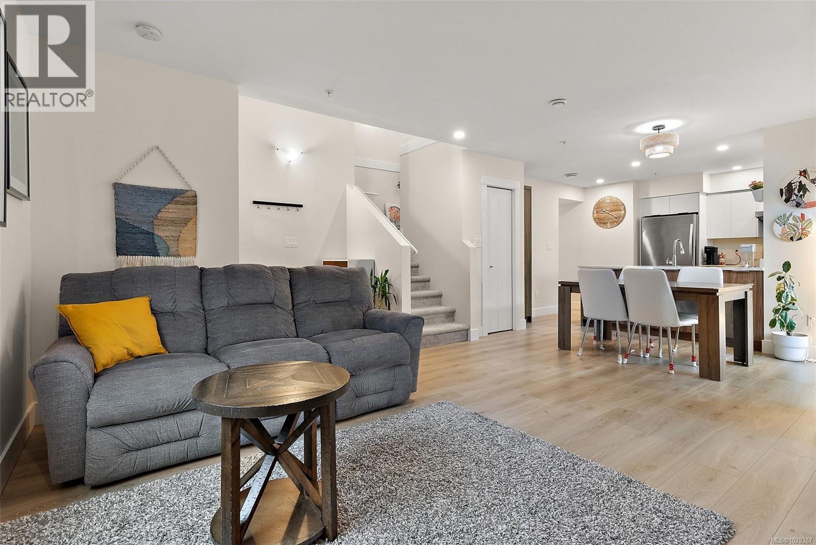 #114 2038 GATEWOOD RD - Image 3