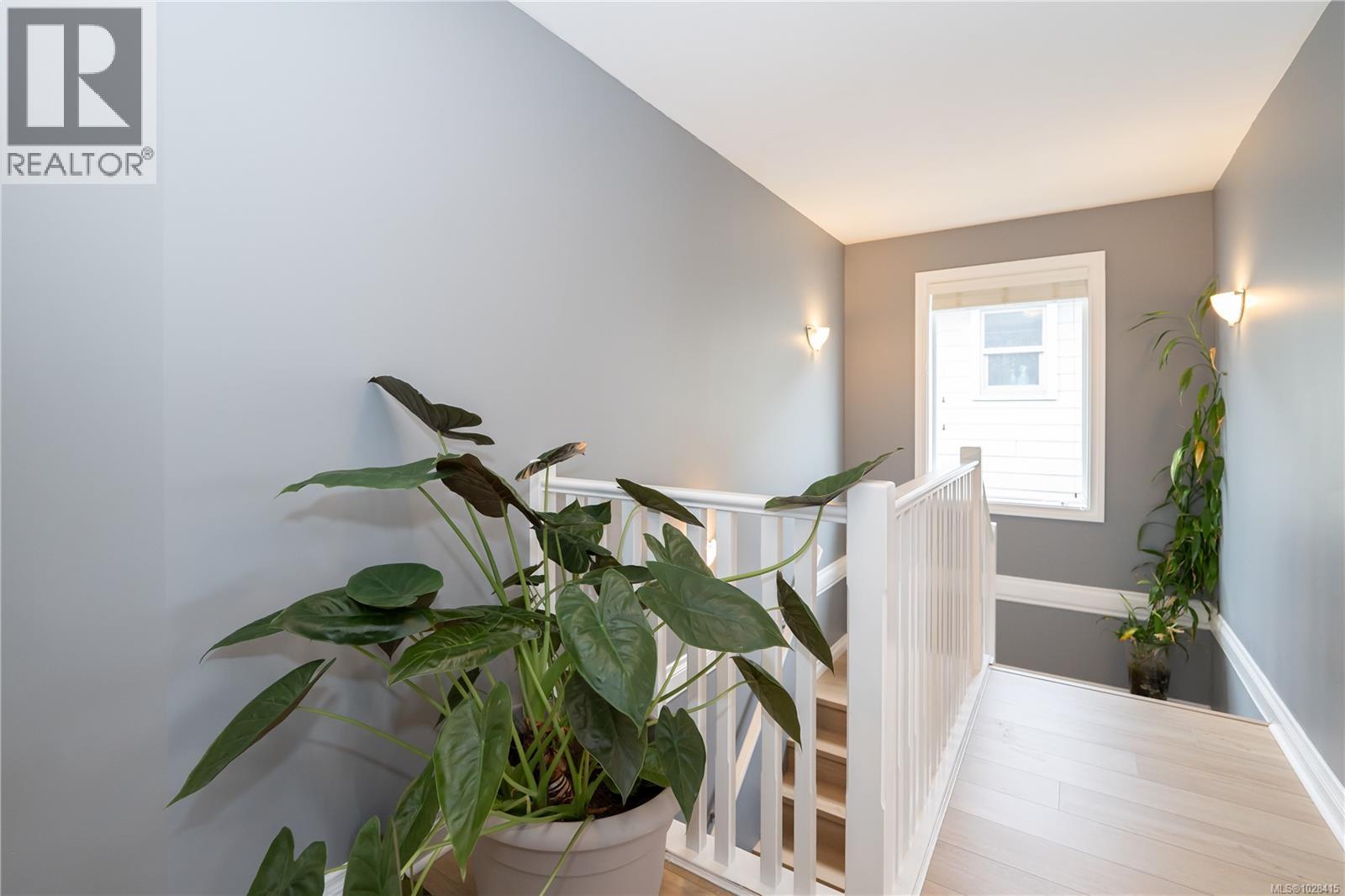 1064 JENKINS AVE - 11