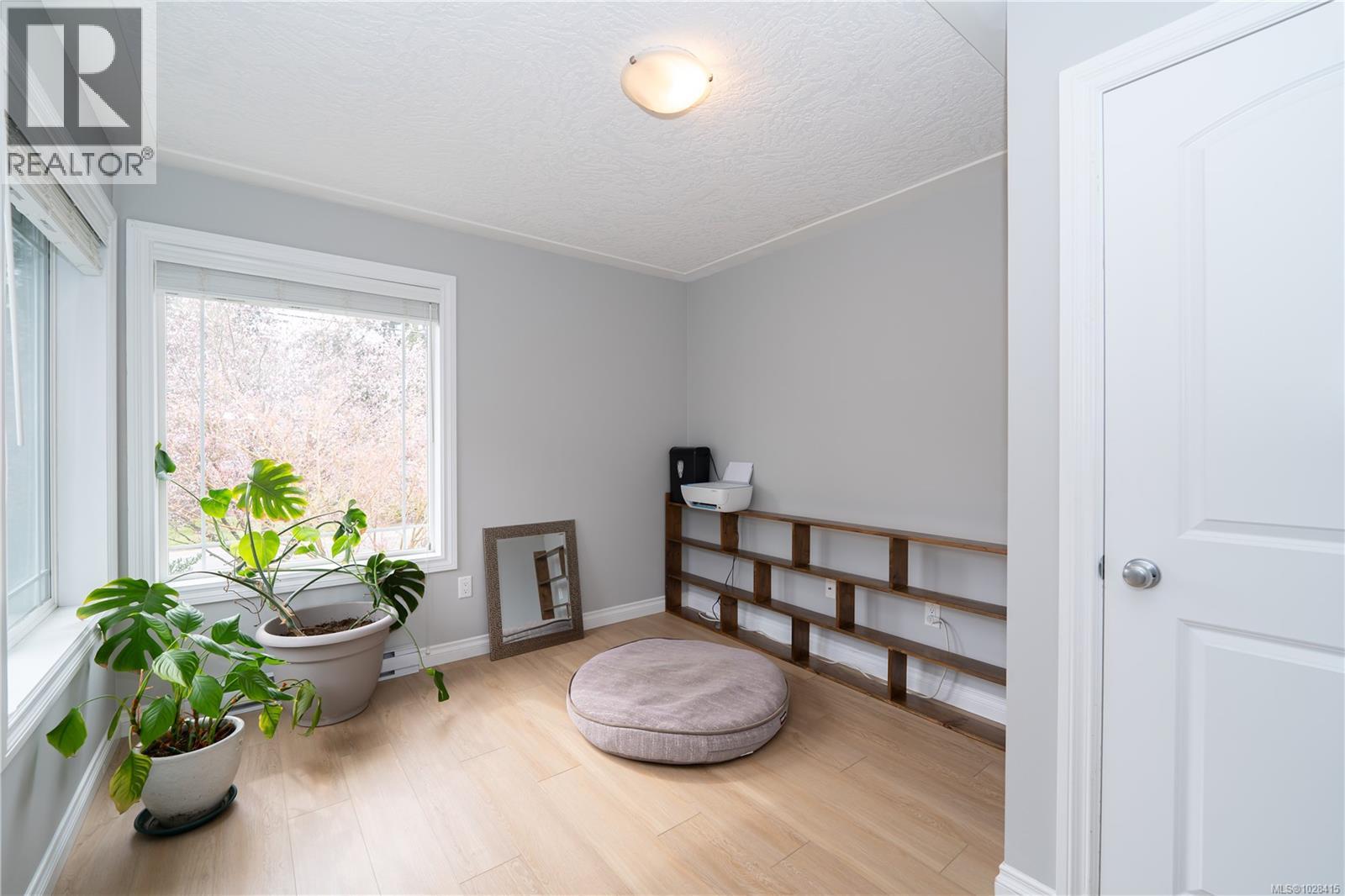 1064 JENKINS AVE - 29