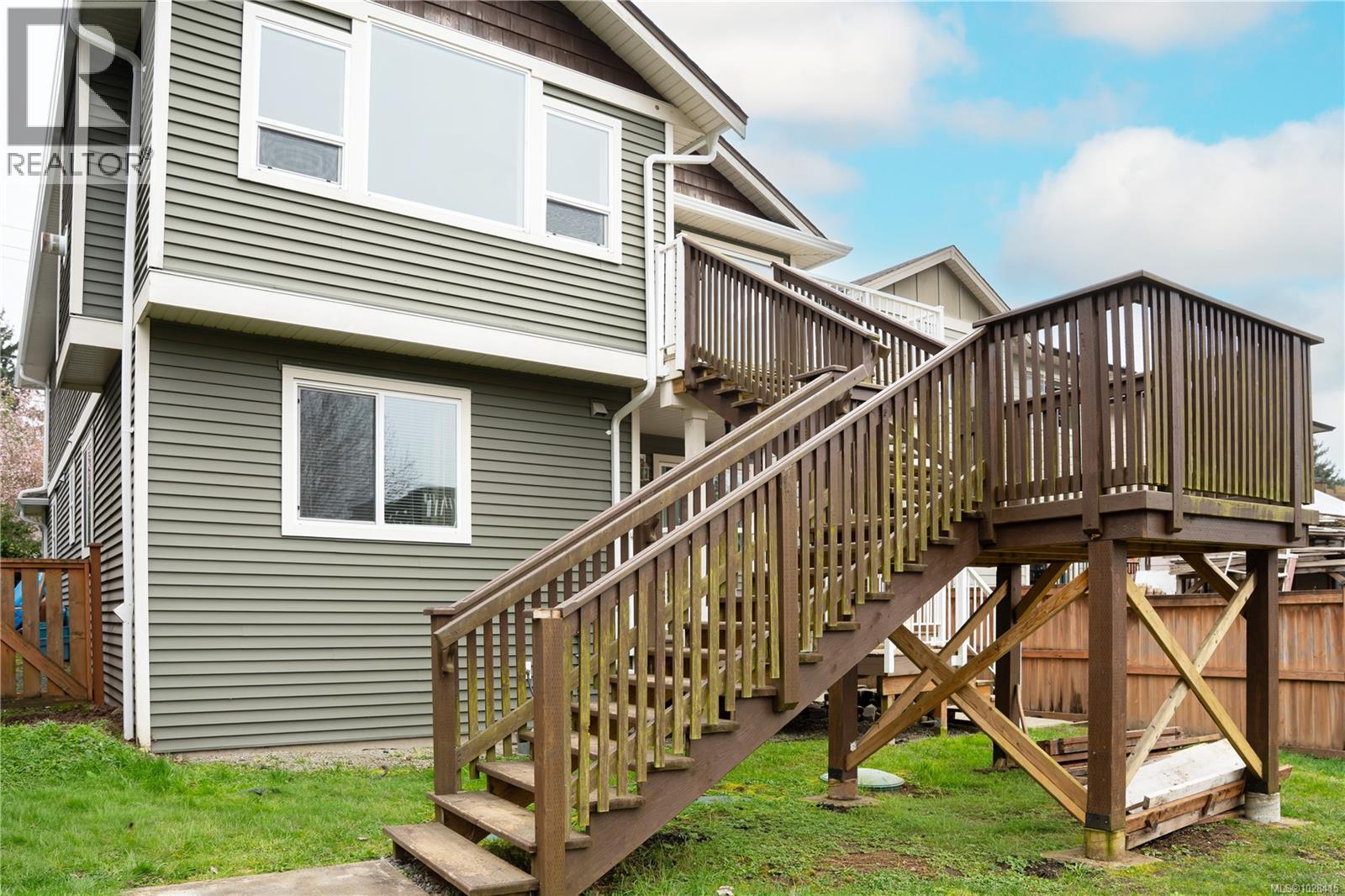 1064 JENKINS AVE - 35