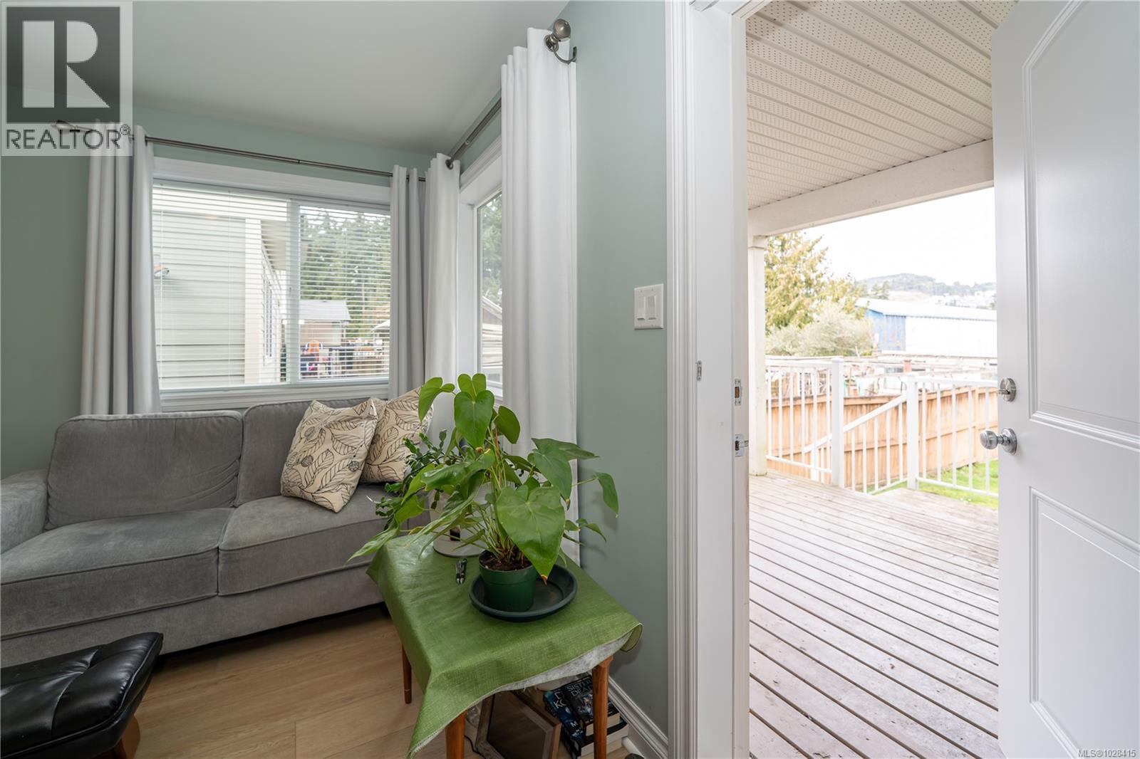 1064 JENKINS AVE - 38