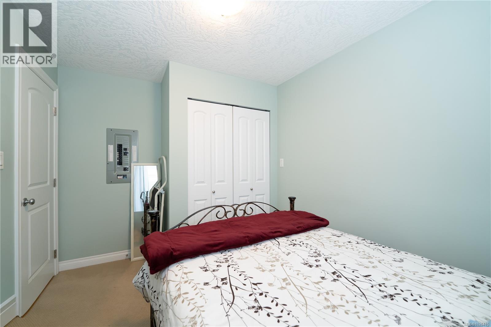 1064 JENKINS AVE - 45