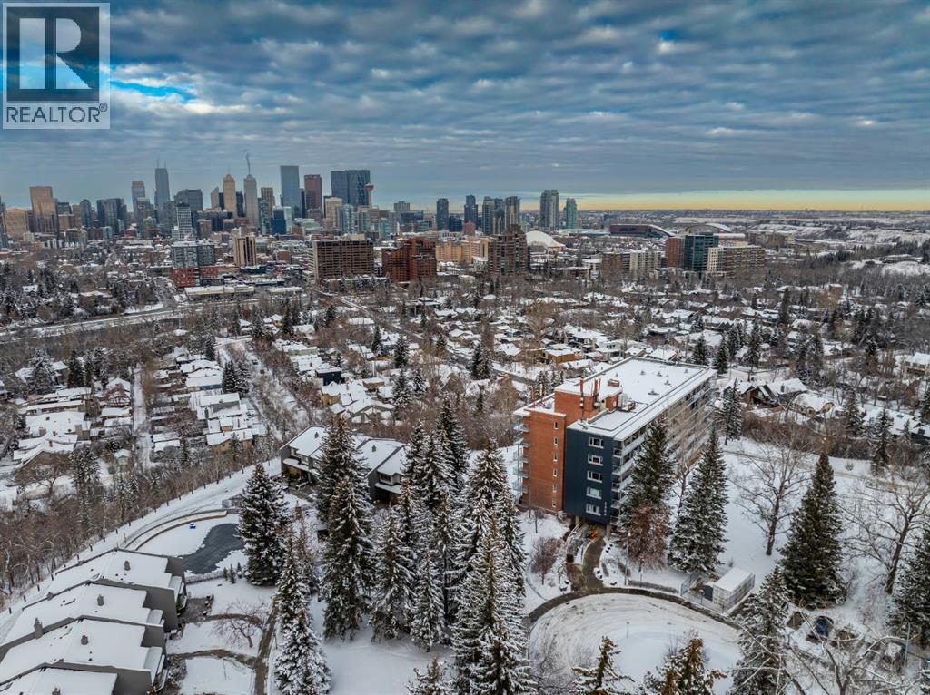 
          3204 Rideau Place Southwest
            <br/>
            <span>Calgary</span>
            , 
            <span>AB</span>
             <span>T2S1Z2</span>
         - Photo 16