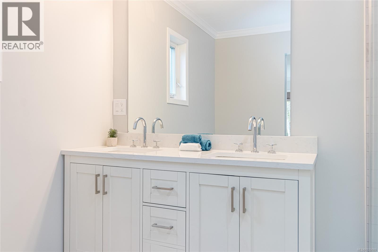 1023 HARLEQUIN RD - 31