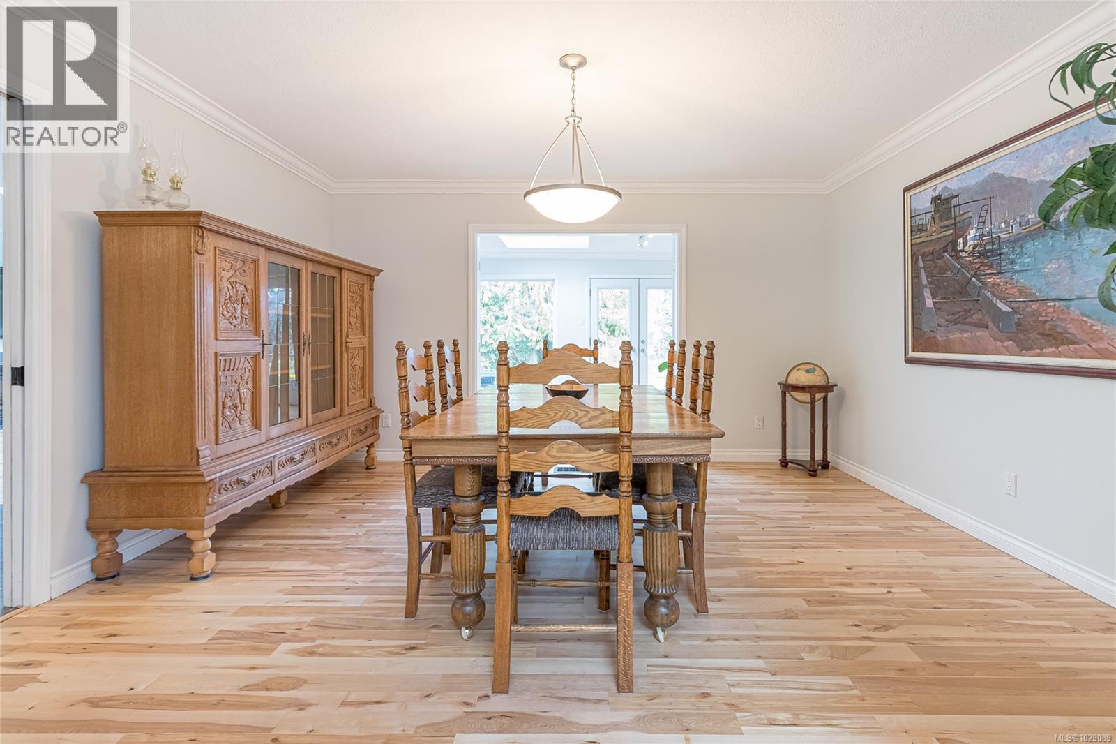 1023 HARLEQUIN RD - 4