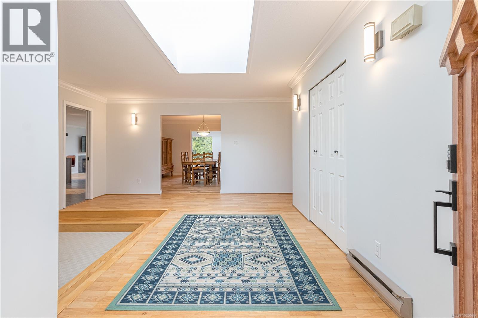 1023 HARLEQUIN RD - 12