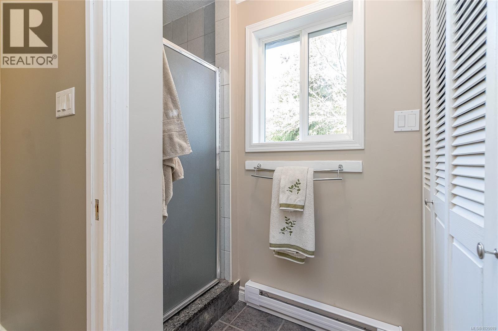 1023 HARLEQUIN RD - 45