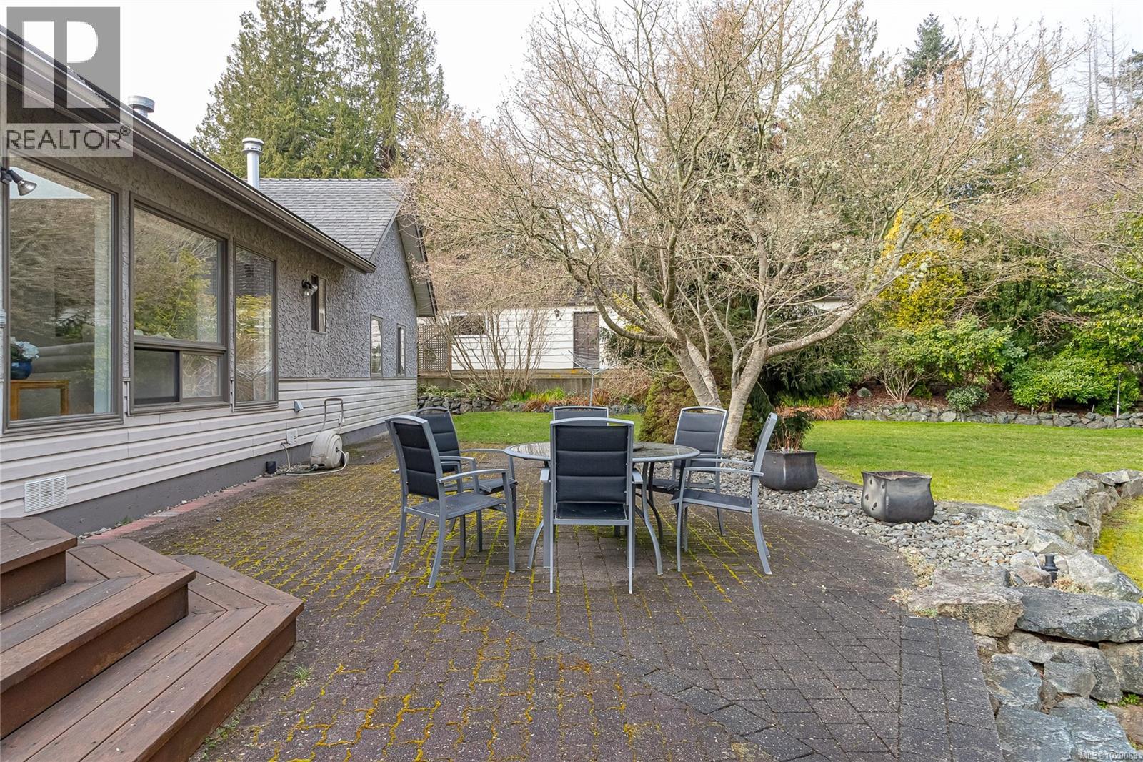 1023 HARLEQUIN RD - 54