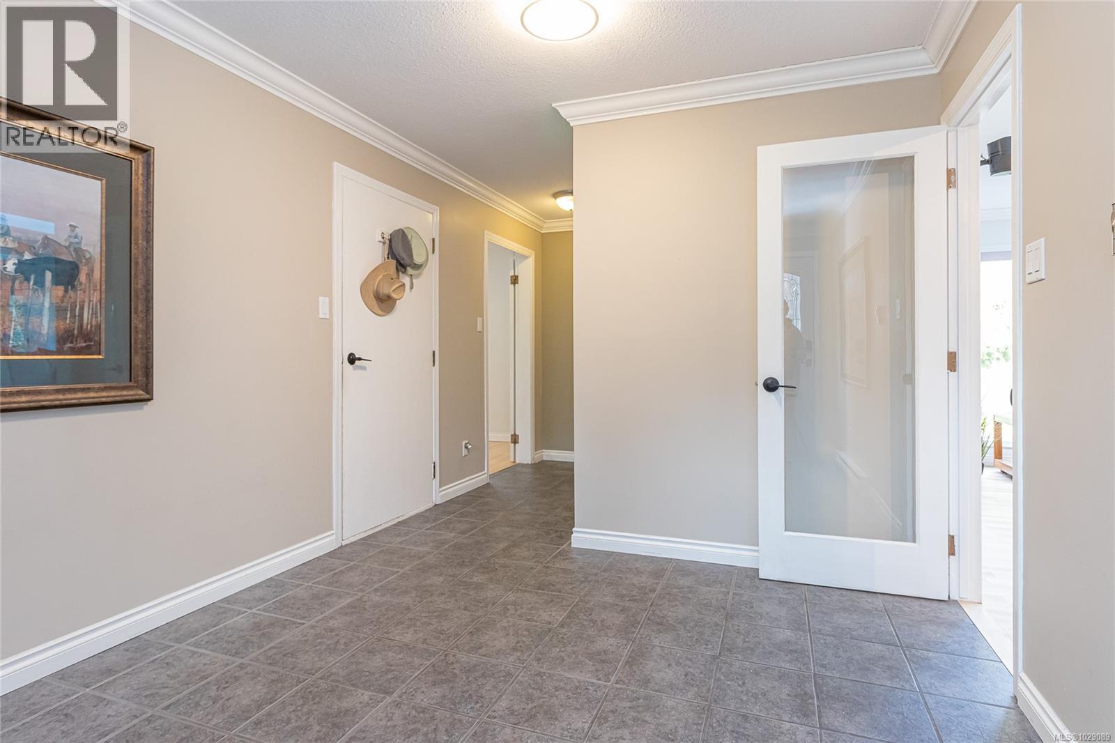 1023 HARLEQUIN RD - 43