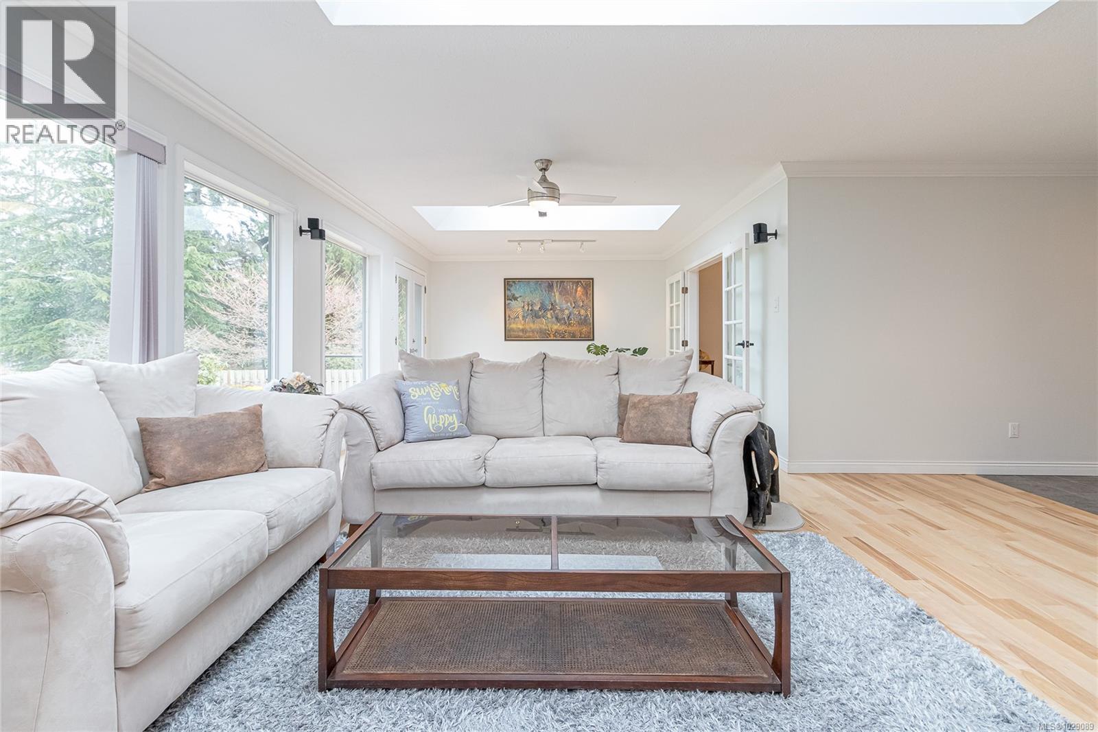 1023 HARLEQUIN RD - 24