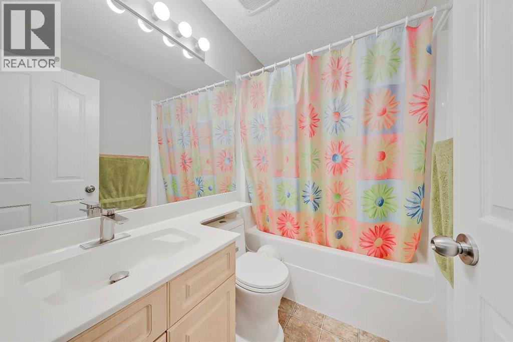 Single Family House for Sale in  Cramond Close SE Cranston Calgary 