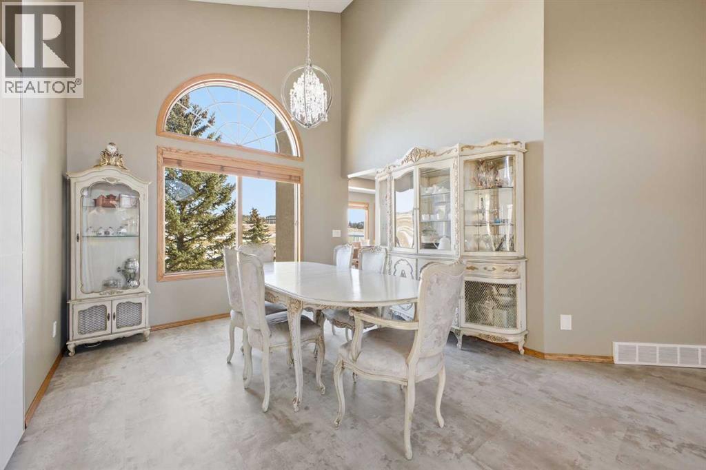 Single Family House for Sale in  Country Hills Close NW Country Hills Calgary 