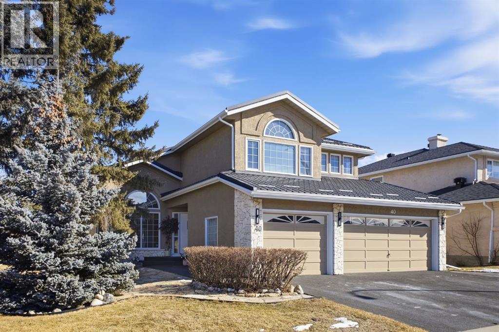 Single Family House for Sale in  Country Hills Close NW Country Hills Calgary 
