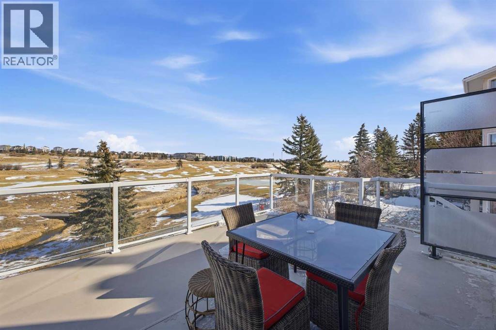 Single Family House for Sale in  Country Hills Close NW Country Hills Calgary 