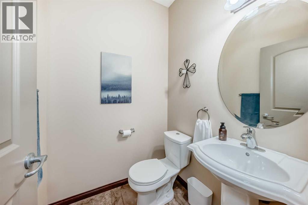 143 Sunset Close, Cochrane