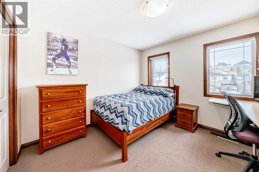 143 Sunset Close, Cochrane