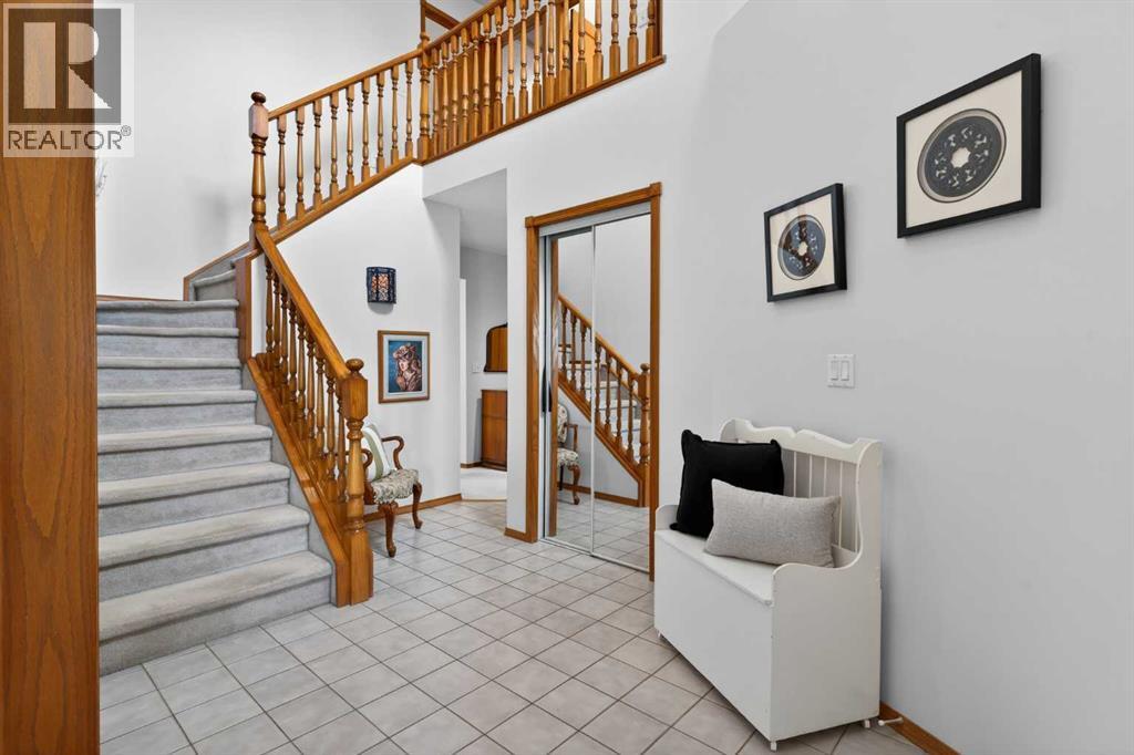 Single Family House for Sale in  Hawkwood Boulevard NW Hawkwood Calgary 