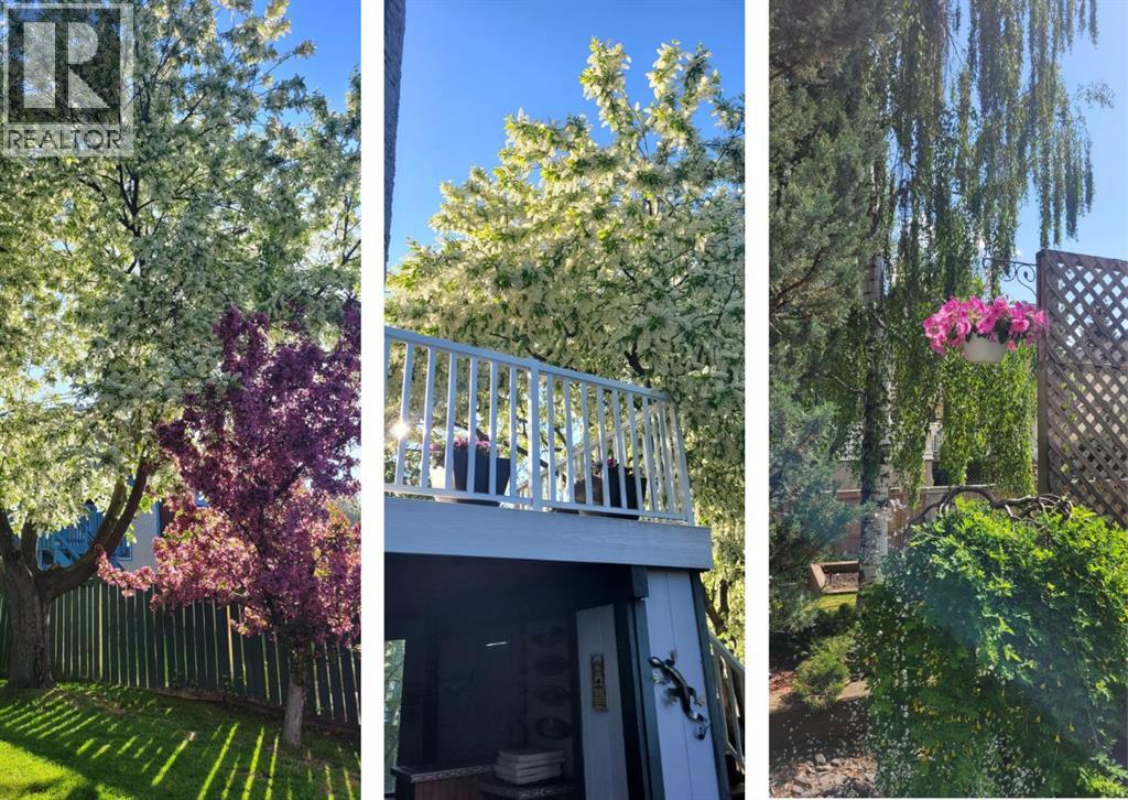 Single Family House for Sale in  Hawkwood Boulevard NW Hawkwood Calgary 