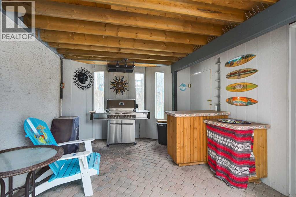 Single Family House for Sale in  Hawkwood Boulevard NW Hawkwood Calgary 