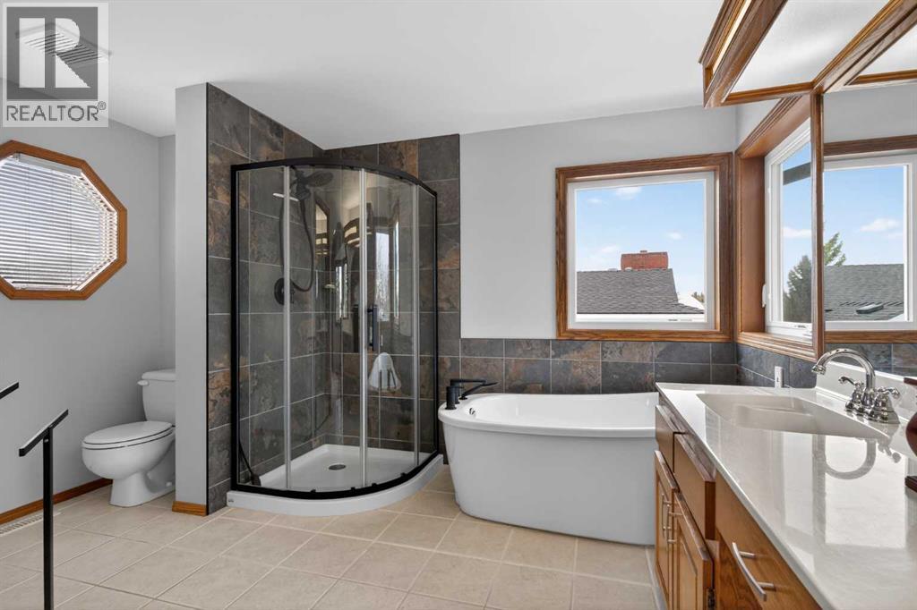 Single Family House for Sale in  Hawkwood Boulevard NW Hawkwood Calgary 