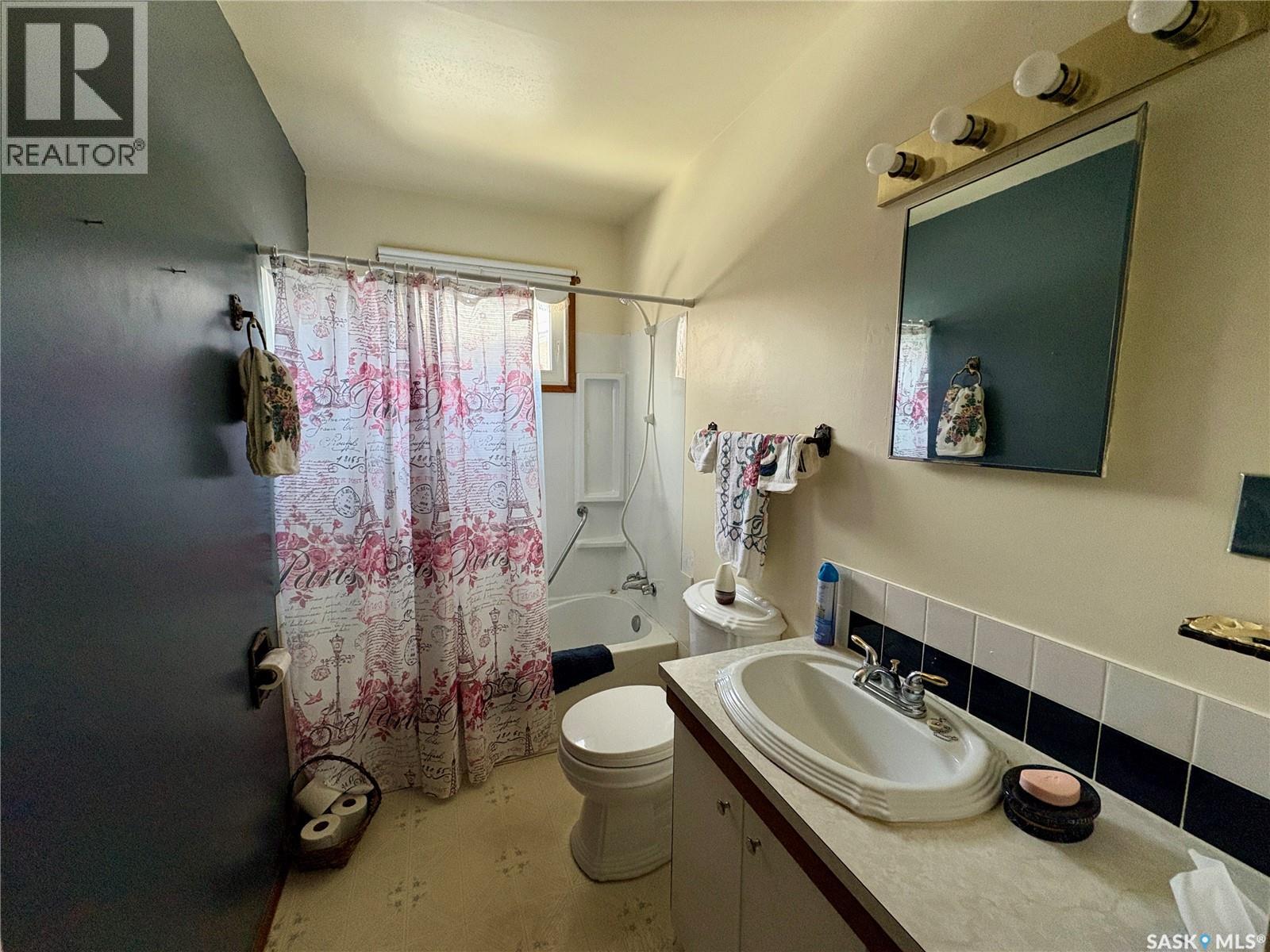 480 8th AVENUE SE - 9