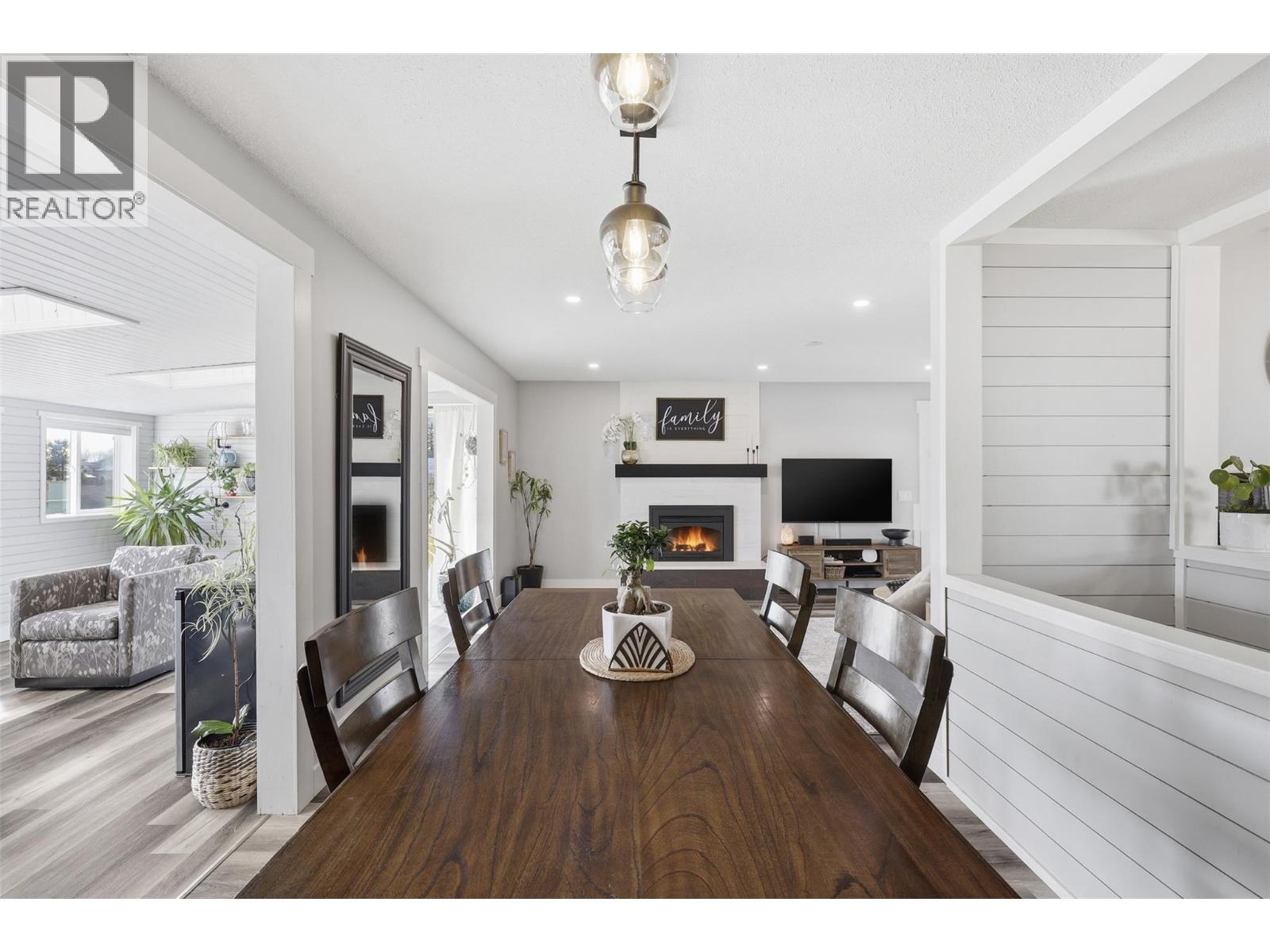 49 BERYL Drive, Logan Lake