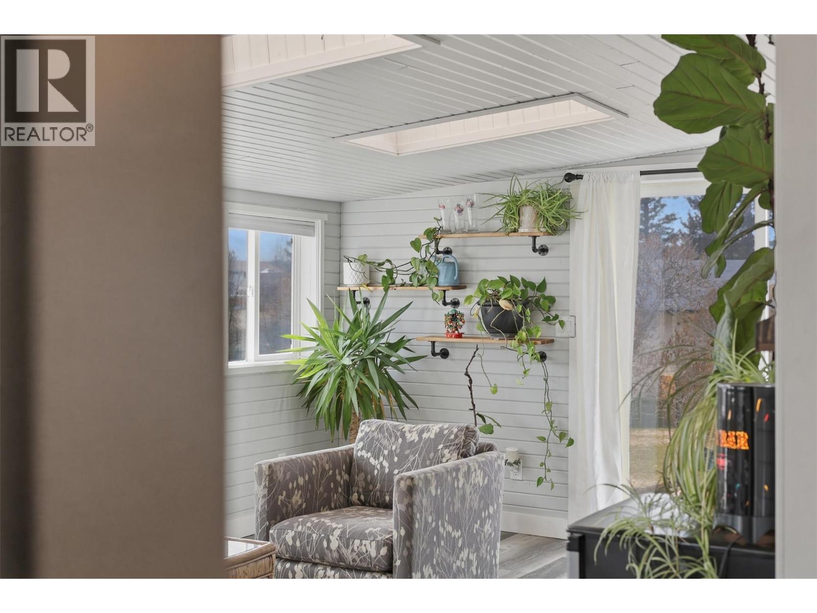 49 BERYL Drive, Logan Lake