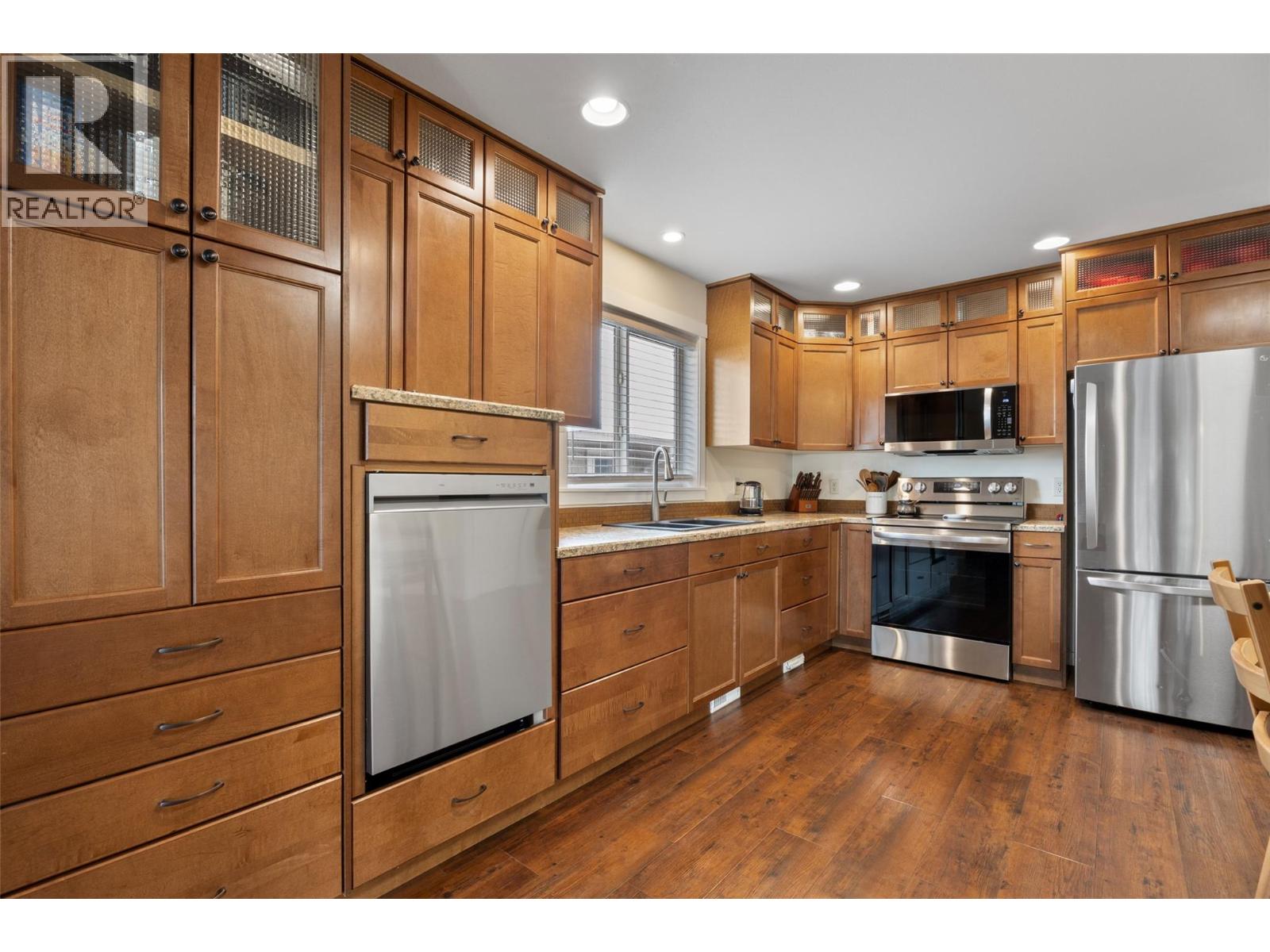 1855 HILLSIDE Drive Unit# 13, Kamloops