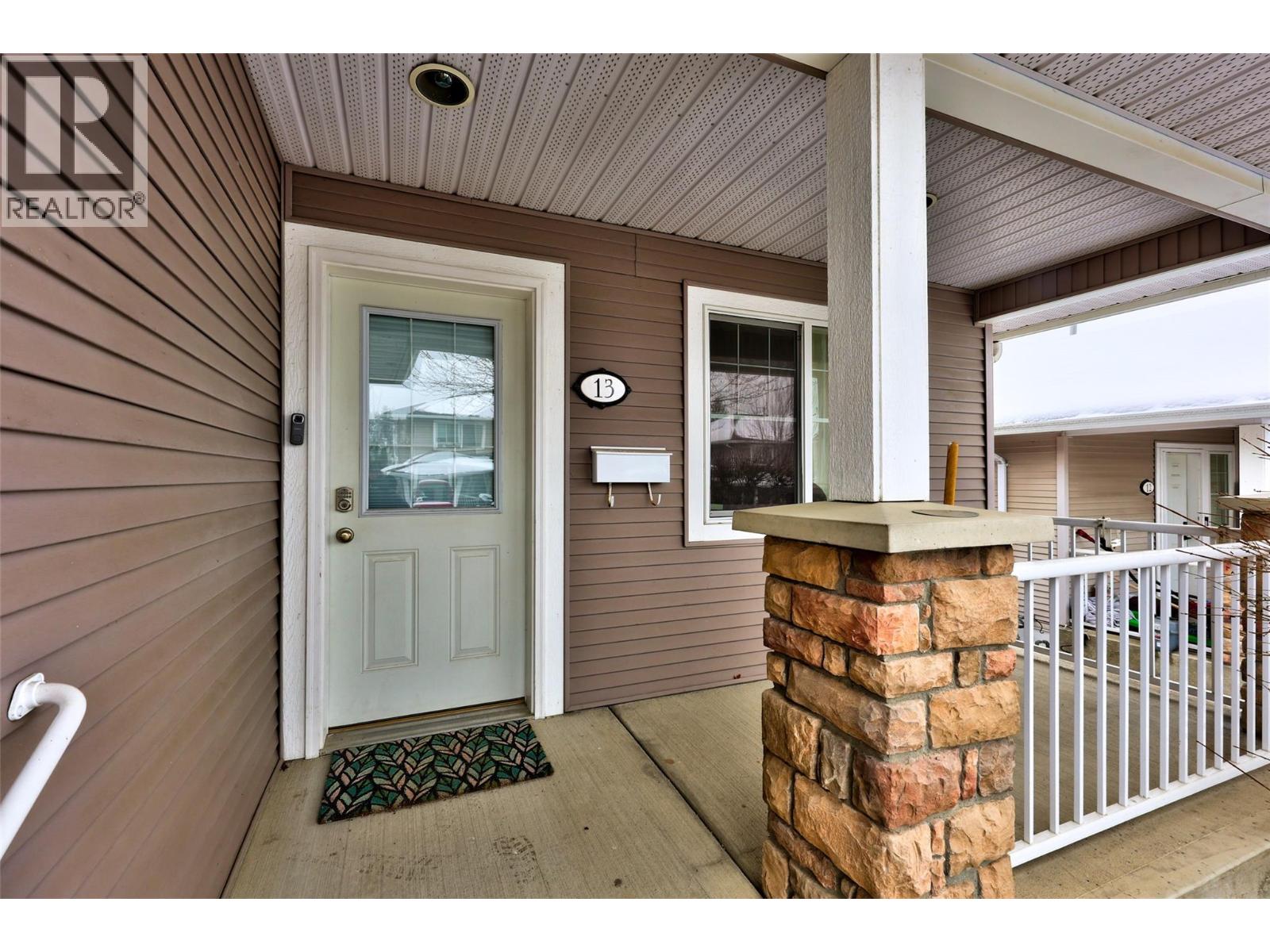 1855 HILLSIDE Drive Unit# 13, Kamloops