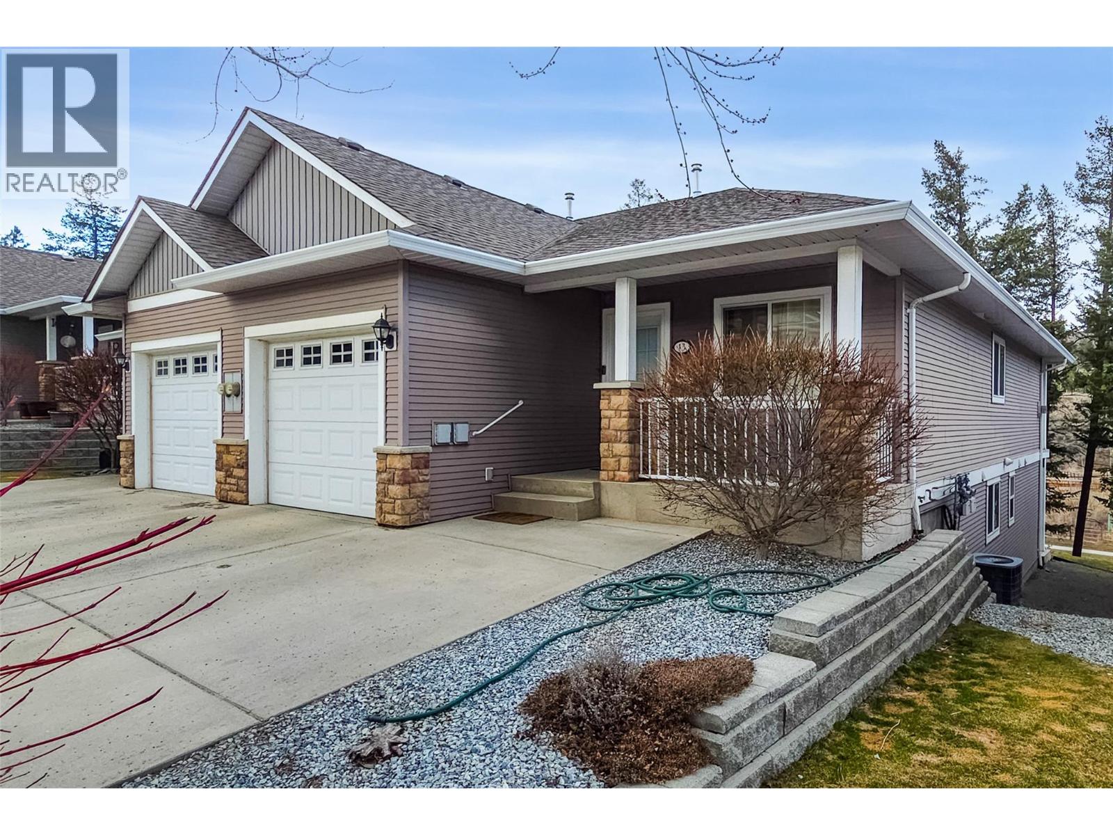 1855 HILLSIDE Drive Unit# 13, Kamloops