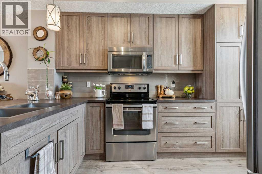 Single Family House for Sale in  Nolancrest Gate NW Nolan Hill Calgary 