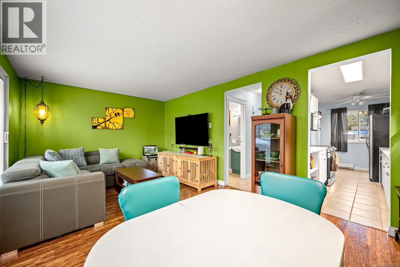 #13 1440 13TH ST - 10