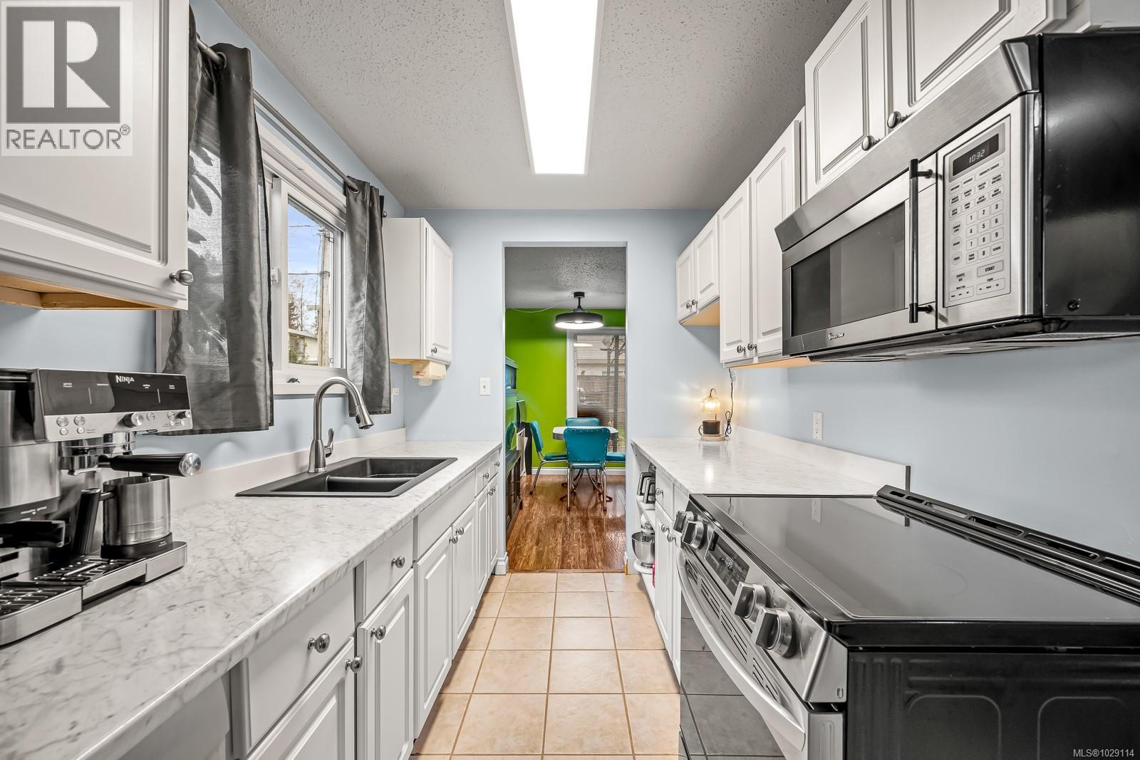 #13 1440 13TH ST - 14