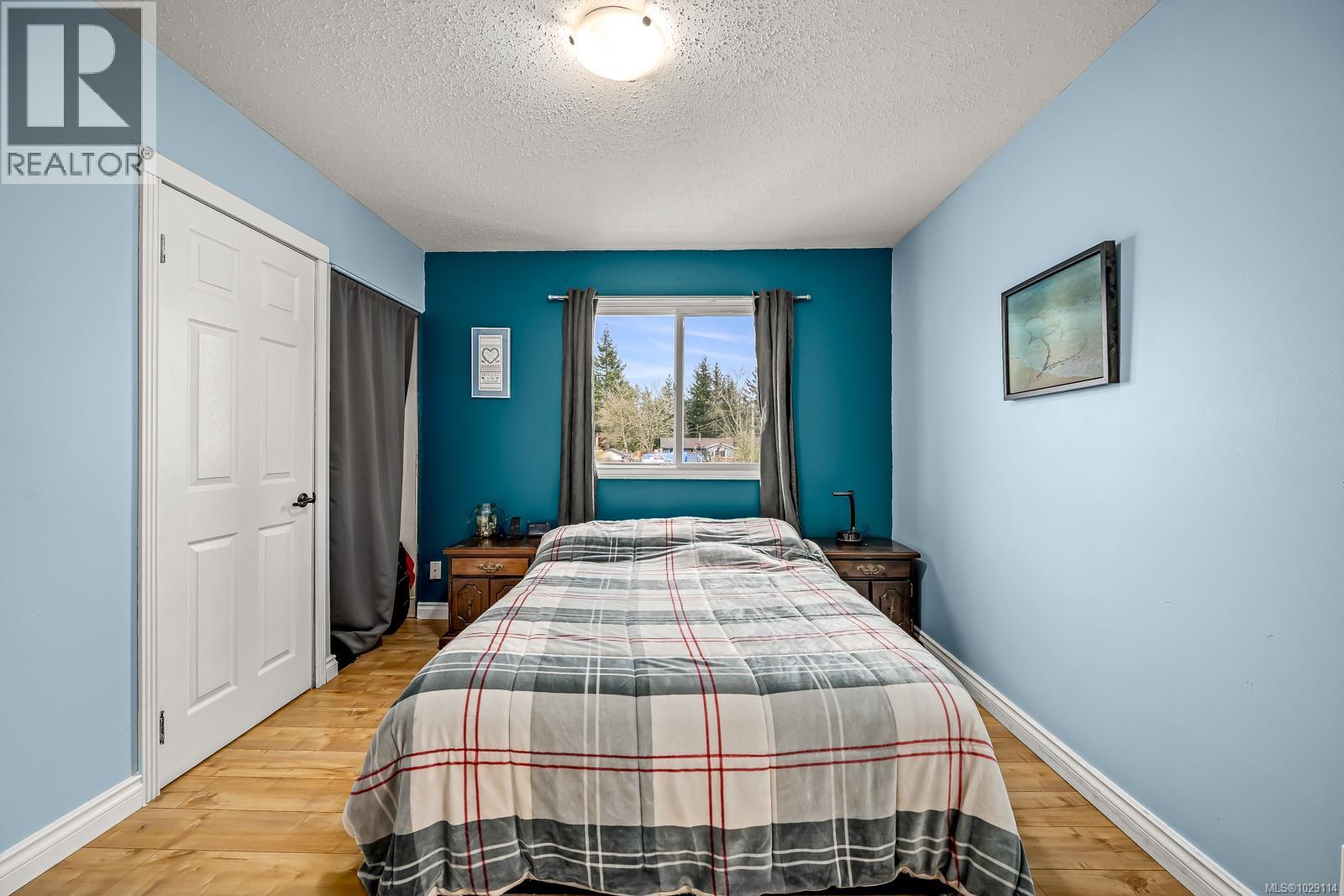 #13 1440 13TH ST - 24