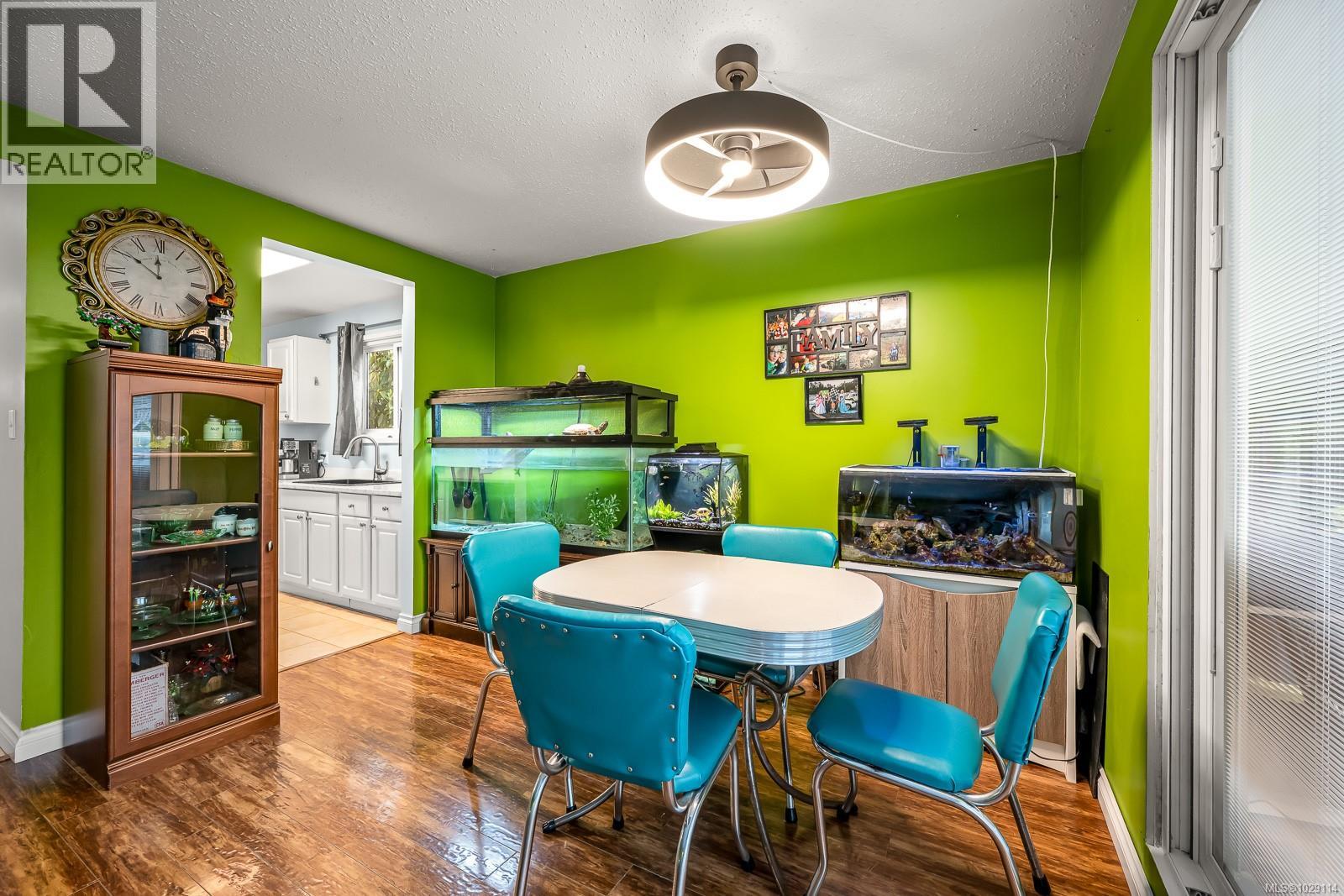 #13 1440 13TH ST - 9